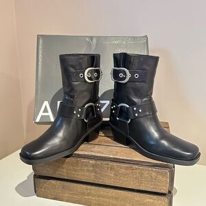 AREZZO size 8 Black Leather Biker Kaia Mid Block Buckle Booties NEW moto $199